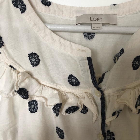 Loft Top - Picture 2 of 4